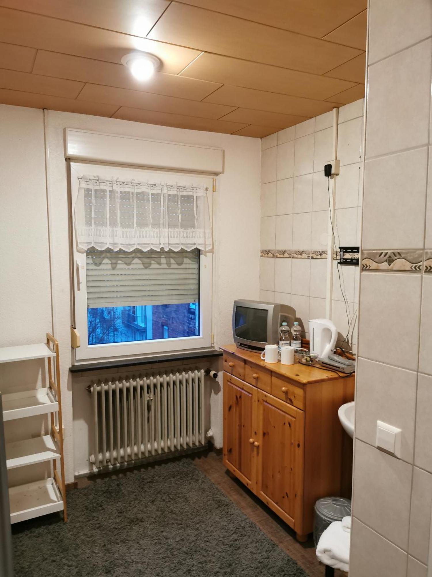 See Lord Hotel Кайзерслаутерн Стая снимка