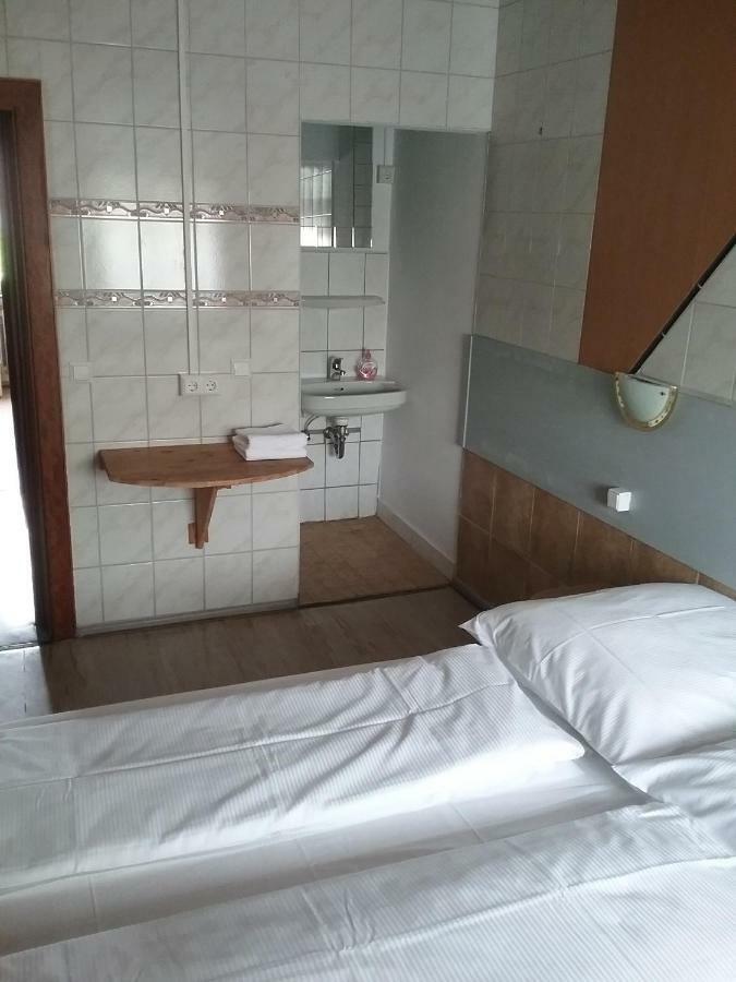 See Lord Hotel Кайзерслаутерн Екстериор снимка